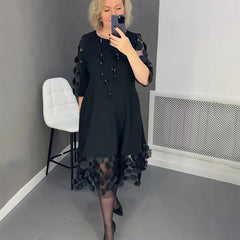 Demi | Ausgestelltes Midikleid mit Punktedekor in Schwarz