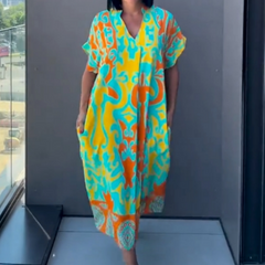 Yunae - Leichtes Printkleid mit V-Ausschnitt in Gelb