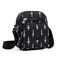 StilTasche™ Organisierter Reisebegleiter in Schwarz-Weiß