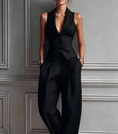Stella | Zweiteiliges Sommer-Set mit V-Ausschnitt in Schwarz