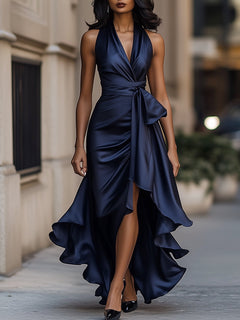Stephanie | Dramatisches Satin-Maxikleid in Marineblau