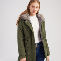 Stilvoller warmer Kunstfell-Parka mit Kapuze - Ulrika in Grün