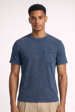 T-Shirt Herren - Lässig Mit Brusttasche | Bequemer Schnitt in Blau