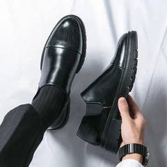 Corta Leder Schuhe in Schwarz