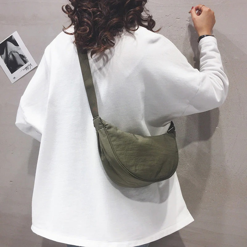 Trendige Halbmond-Crossbody-Tasche für Damen | Moderner