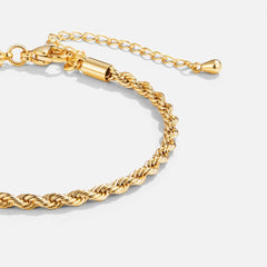 Verdrehte Chic Goldarmband in 18K Gold