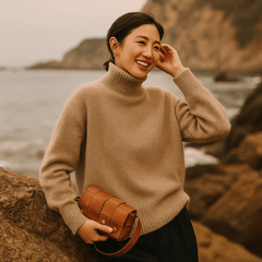 Ania | Damen Weicher Oversized Rollkragenpullover in Khaki