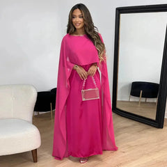 Valentina | Cape Maxikleid für Hochzeitsgäste in Rosa