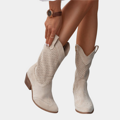 Valentina | Damen Perforierte Blockabsatz Cowboystiefel in Beige
