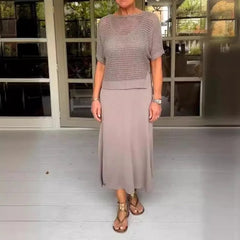 Nadine® | Set aus Durchbrochenem Strickoberteil und Midikleid in Khaki