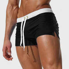 Nariko | Handgefertigte Badehose in Schwarz