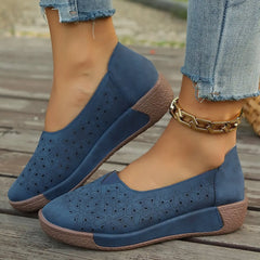 Viktoria | Damen Plateau Loafer mit Lochperforation in Blau