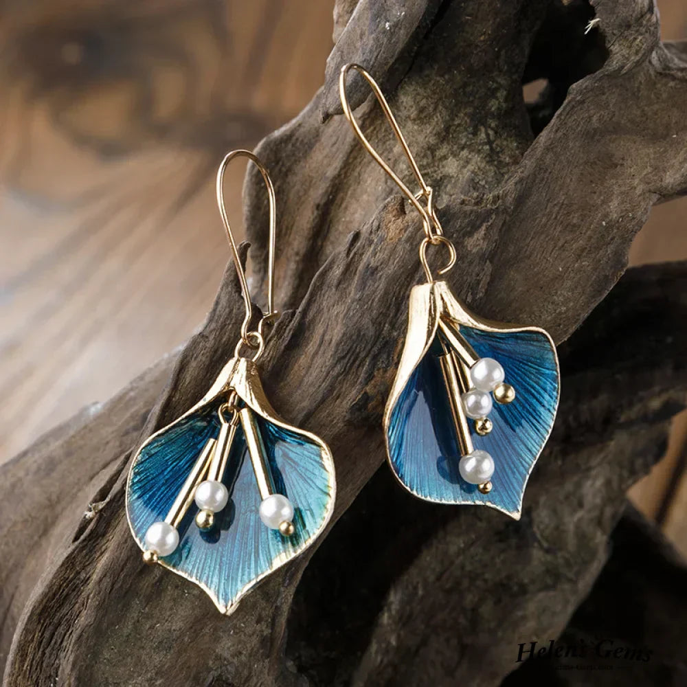 Juliane – Blaue Lilienperlen