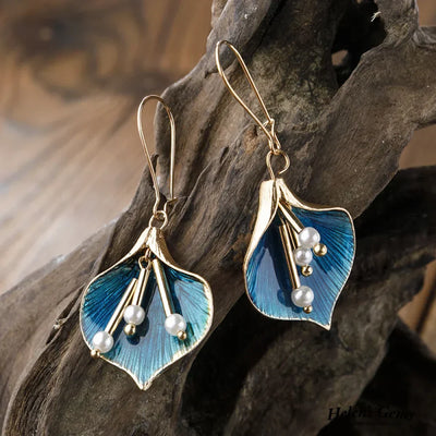 Juliane – Blaue Lilienperlen
