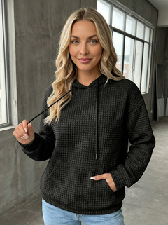 Clara | Waffelstrick Kapuzenpullover in Schwarz