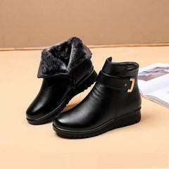 Warme Damenstiefeletten aus Fleece-Leder - Lenora in Schwarz