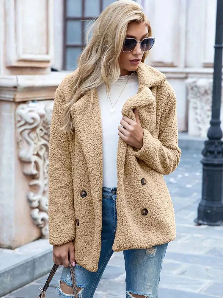 Warmer Plüschmantel für Frauen - Annette