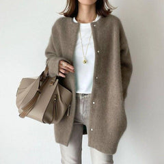 Weiche Winterstrickjacke - Jasmin in Kaffee
