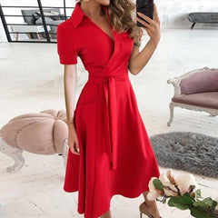 Damen Sommer-Midikleid mit Gürtel in Rot