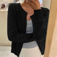 Sofia | Damen Klassiker Aufgesetzte Taschen Strickjacke in Schwarz
