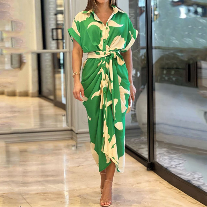 Liane - Kleid - Kragen und Gürtel