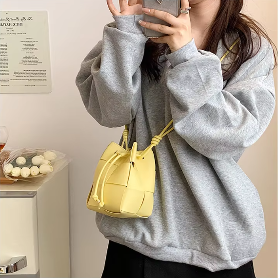 Anikadel - Crossbody Beuteltasche - Geflochtener Stil mit Kordelzug