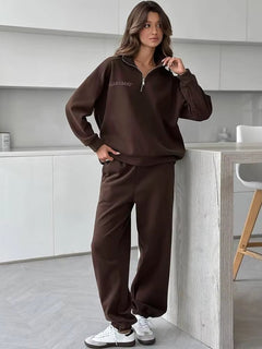 Lila Oversized Trainingsanzug Set in Braun